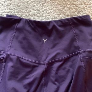 Old Navy Elevate Leggings